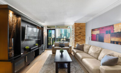 Orchid Suite at Wall Centre – 1050 Burrard Street